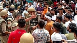 ग्वालियर विवाद ने पकड़ा तूल