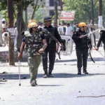 Noida Protest Updates: एक साथ 40,000 से अधिक मजदूर सड़कों पर उतर आए, हिंसा पर पुलिस का बयान