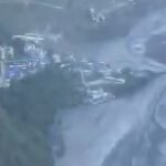 नेपाल में मलबे के साथ उफनाई बूढ़ी गंडक नदी: 100 घर और पुल बहे, हाइड्रो प्रोजेक्ट का कैंप तबाह